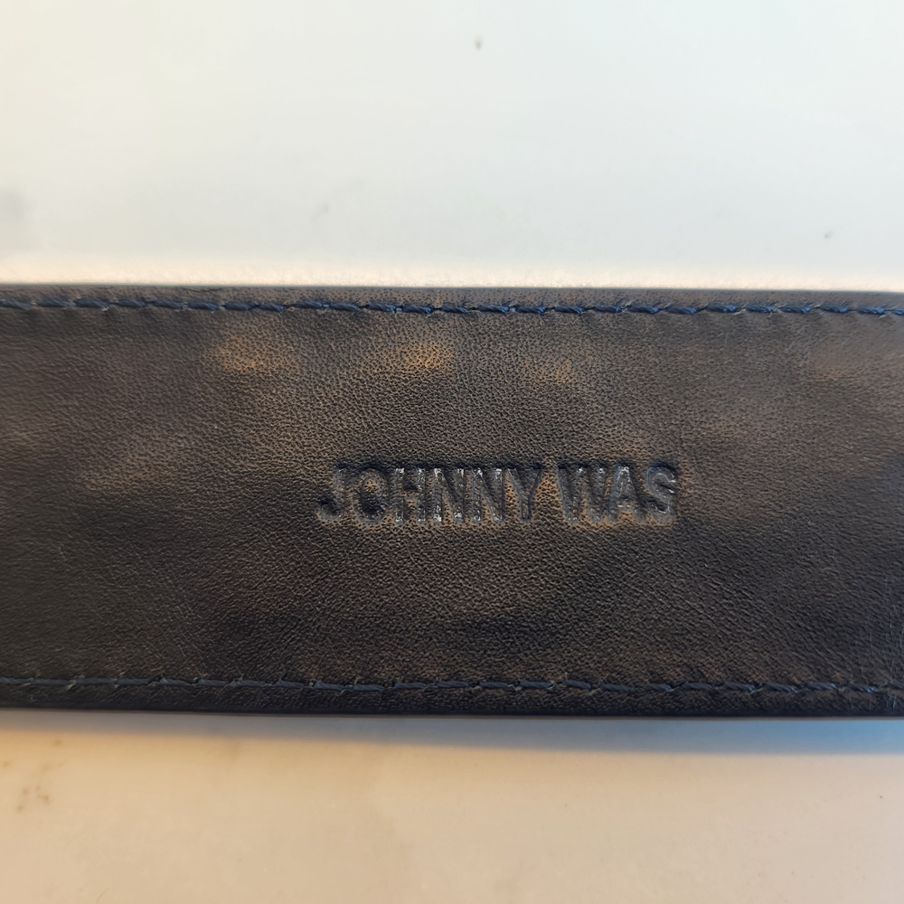 Johnny Was S/M Dark Navy Leather Belt with Floral Embroidery - Picture 3 of 10